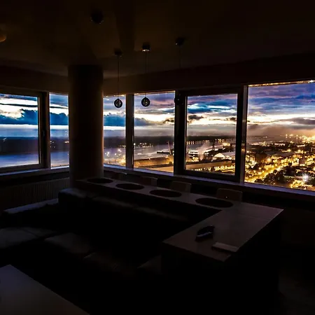 Sky Dream Jacuzzi Sauna 33 Floor *