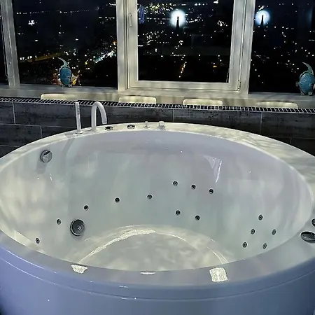 아파트 Sky Dream Jacuzzi Sauna 33 Floor 클라이페다