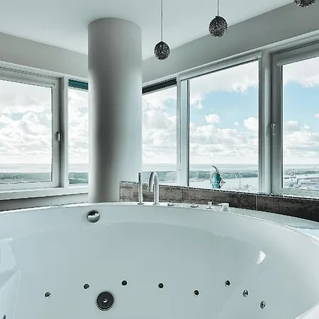 Sky Dream Jacuzzi Sauna 33 Floor 클라이페다